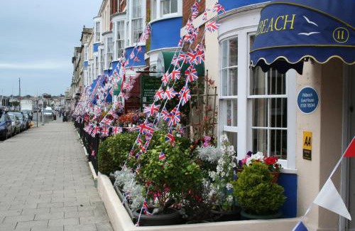 Weymouth Bed & Breakfast | Philbeach Guest House