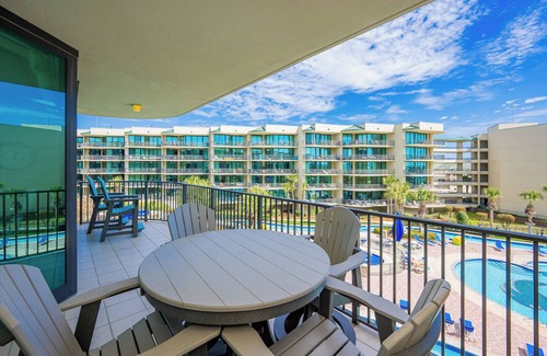 Orange Beach Condo | Phoenix on the Bay 1310