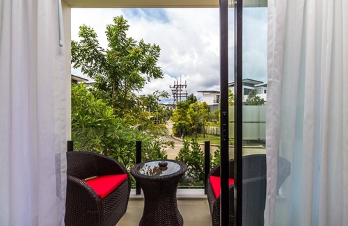 Bang Tao Villa | Phuket villa with rooftop pool in Laguna Park