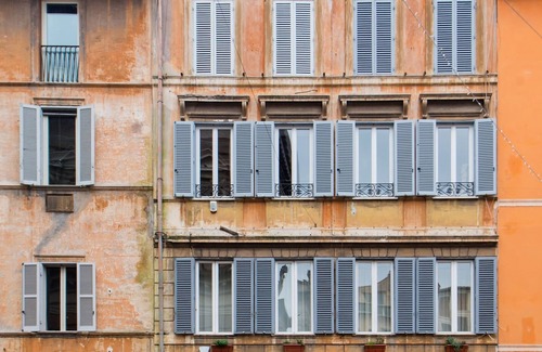 Rione V Ponte Apartment | Piazza Navona-Coronari House