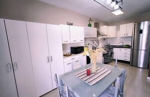 Arico Apartment | Picacho Sunset Aparment 1