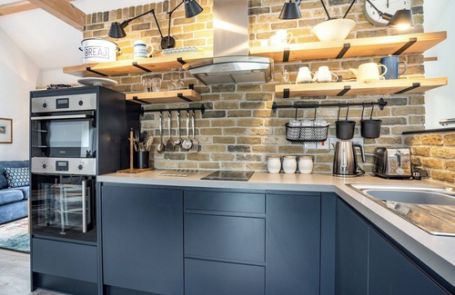 Whitland Cottage | Picked for its glorious views - perfect romantic getaway.