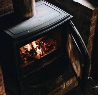 Basket Range House | Pickers Hut - A Country Style Featured Dream Stay