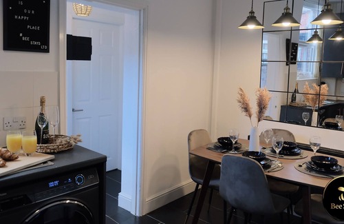 Warrington House | ★Pickmere House★ An oasis near town centre