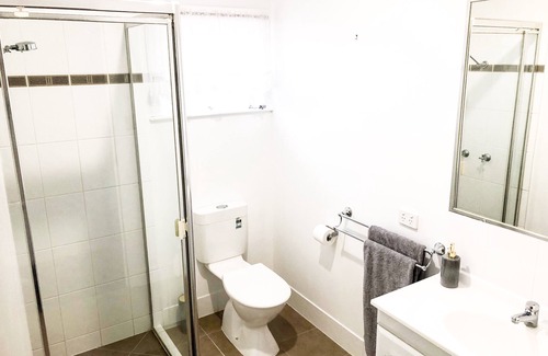 Rangeville Villa | Picnic Point Villas - perfectly located