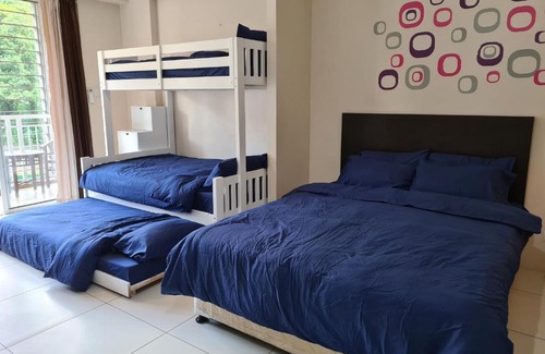 Nasugbu Apartment | Pico de Loro by Billyn