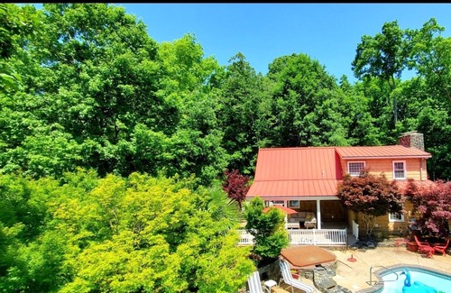 Chester County Cottage | Picturesque home with amazing landscape, lots of outdoor fun!