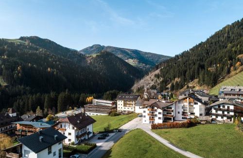 San Martino in Badia Apartment | Piculin Alpin Apartments