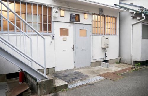 Konohana Apartment | Pier