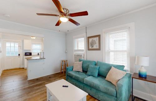 Kure Beach House | Pier View Cottage Unit 1
