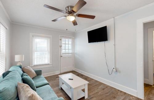 Kure Beach House | Pier View Cottage Unit 1