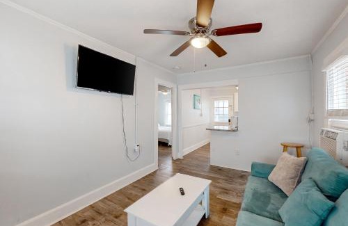 Kure Beach House | Pier View Cottage Unit 1