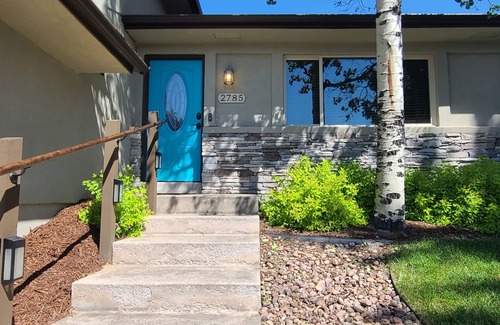Northeast Colorado Springs House | Pikes Peak Cozy Family Getaway