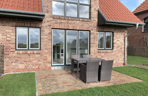 Vollerwiek Apartment | Pile dwelling apartment in "De Feerjenhusen" at Haubarg of Vollerwiek