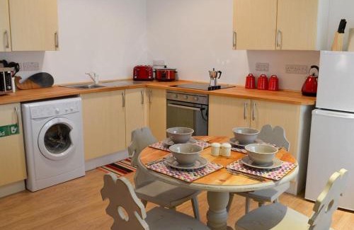 Gunnislake Apartment | Pilgrims Rest - converted chapel