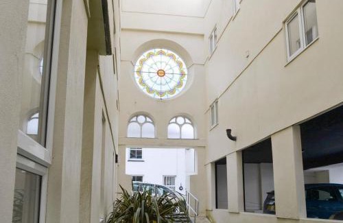 Gunnislake Apartment | Pilgrims Rest - converted chapel