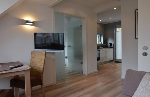 Holtenau Apartment | Pilot, shower, WC, 1 bedroom - Cabin Holtenau