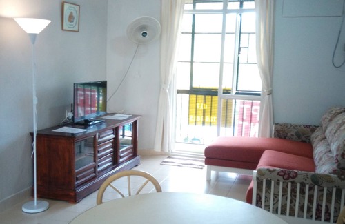 Batu Ferringhi Apartment | Pinang Beach Apartment @ Bayu Emas