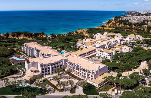 Olhos D'Agua Resort | Pine Cliffs, 2 Room Golf Suite, @ Sheraton Algarve 5 * Hotel (20 July - 27 July)