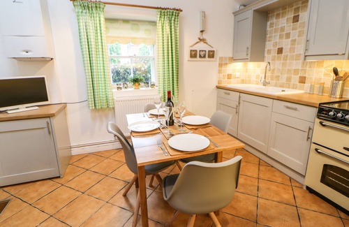 Appleby-in-Westmorland Cottage | PINE COTTAGE, family friendly in Appleby-In-Westmorland