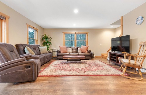 Bethel House | Pine Haven Hideaway | 4 Bed, 2.5 Bath