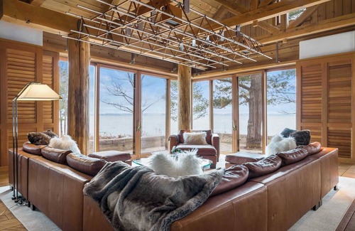 Williamsburg House | Pine Hollow - 9 Minutes to the Horse Show!