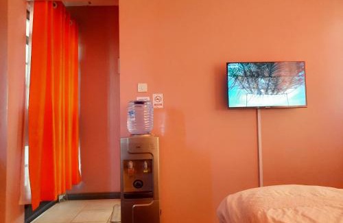 Kidono Apartment | Pine Residency w Secure Parking, Wifi, Netflix & Rooftop Views