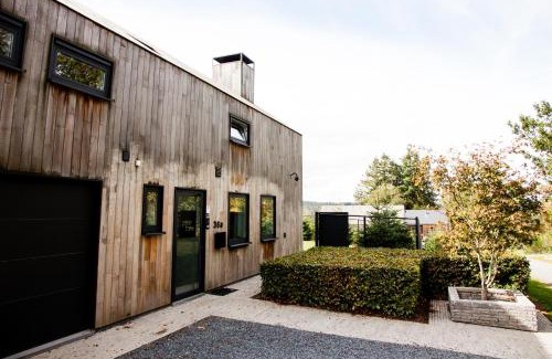 Herbeumont House | Pine Tree