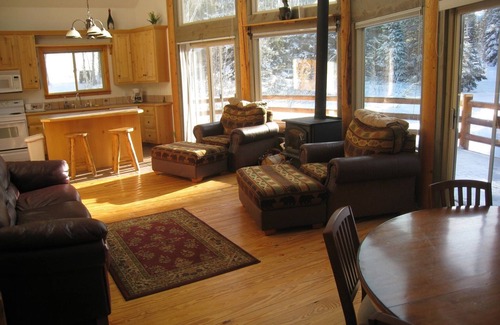 Salt Lake Mountain Resorts Cabin | PINE TREE CABIN