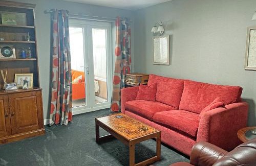 Bottesford House | Pinecote