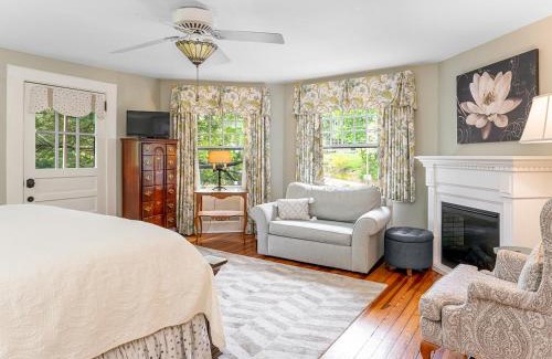 Historic Montford Bed & Breakfast | Pinecrest Bed & Breakfast