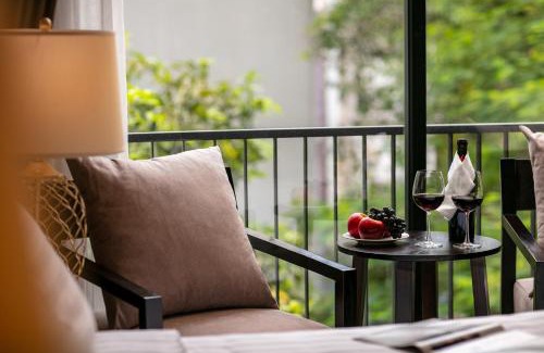 Dich Vong Hau Hotel | Ping Diamond Hotel Hanoi