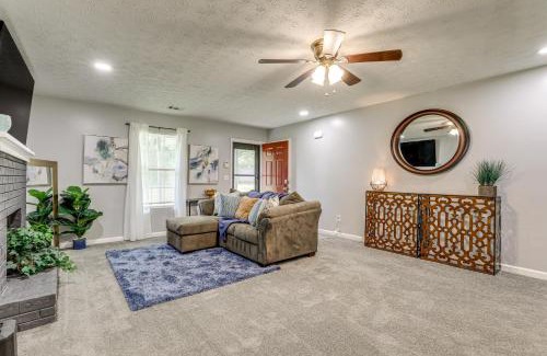 Lithonia House | Ping-Pong and Pool Table Peaceful Stonecrest Escape