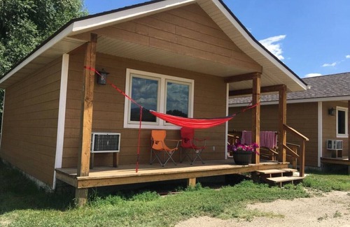 Melrose Cabin | Pioneer Mountain Cabins - Cabin 2