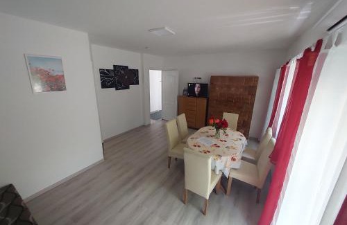 Berekfurdo House | Pipacs Vendégház Berekfürdő