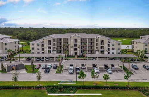 Braden River Condo | Piper View at Lakewood National: A beautiful golf condo 30 mins to the beach ⛳🏖