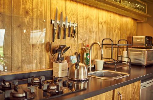 Glastonbury House | Pippin Lodge