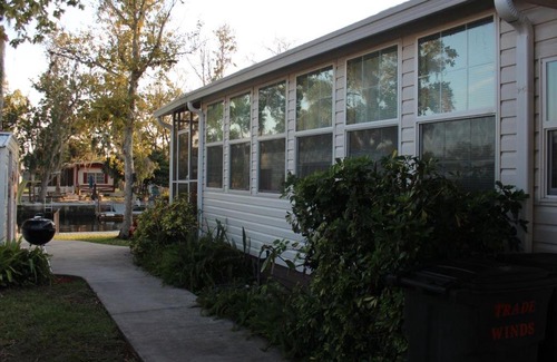 Weeki Wachee Gardens House | Pirates Cove - 5336 Circle Drive