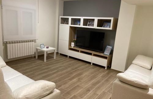 Distrito Llano Apartment | piso avenida 49