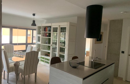 Los Tilos Apartment | Piso Calle Babel