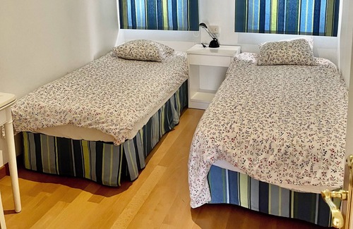 Laracha Condo | Piso en Primera Linea en Caion