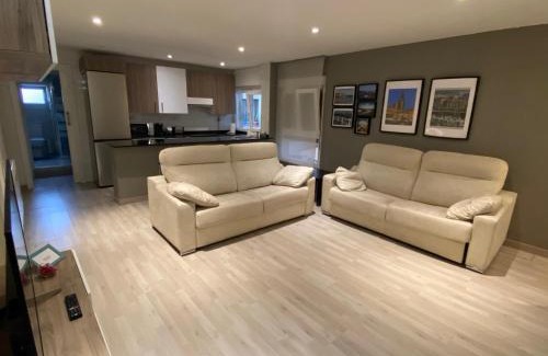 Distrito Llano Apartment | Piso Marque