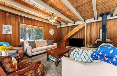 Tamarack Resort House | Piston Peak Cabin - 1/2 mile from Tamarack