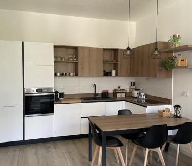 Busto Arsizio Apartment | Pit Stop Apartment 2K23 - MXP - Busto Arsizio