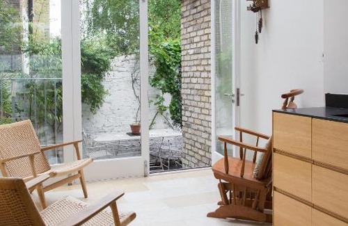 Campden Apartment | Pitt Street by Onefinestay