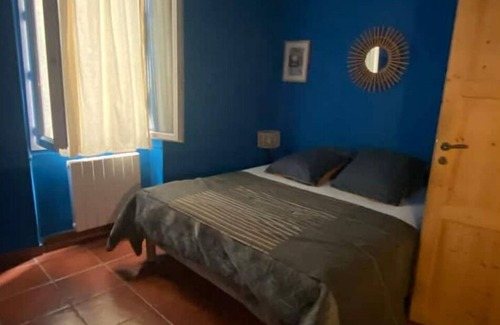Notre-Dame du Mont Apartment | Place Jean -jaurès dit LA Plaine Marseille