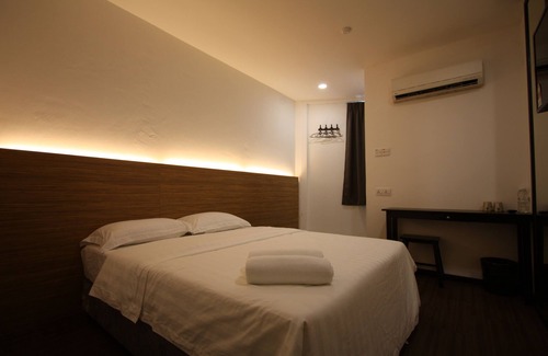 Kuching Hotel | Place2Stay - Opposite Hilton