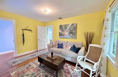 El Cid Cottage | Plant lovers' paradise cottage in Grandview Heights - walk to downtown WPB!