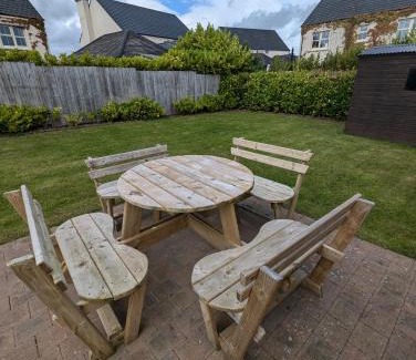 Limavady House | Plantation Drive - Home from home