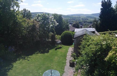 Bishops Castle Cottage | PLASAUDUON - Three minutes walk from the centre of this lovely Market Town